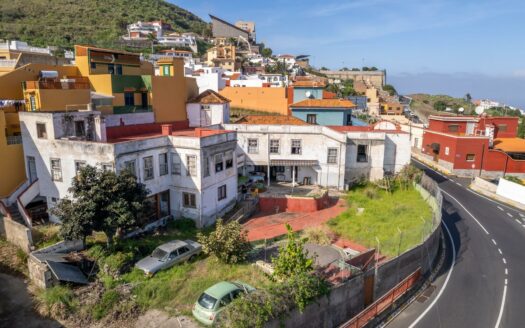 EXP06083, casa Historica con su capilla y su parque en Puerto de la Cruz, La Orotava, SANTA CRUZ DE TENERIFE