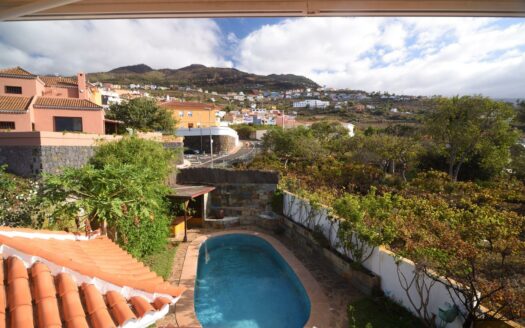 EXP06087, Villa y apartamentos con piscina y vistas en Santa Ursula, Santa Úrsula, SANTA CRUZ DE TENERIFE