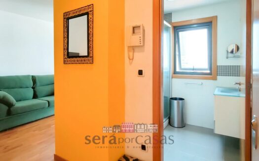 EXP06130, En la zona de Monte Alto, se vende apartamento alquilado, A Coruña, A CORUÑA