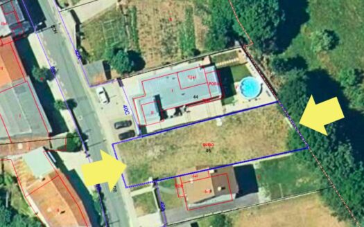 EXP07223, Oportunidad ÚNICA! Finca Urbana consolidada para construir casa de 200m2 en el norte de Santiago, Santiago de Compostela, A CORUÑA