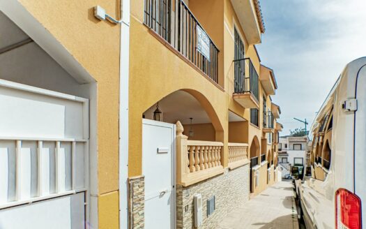 EXP06730, Casa adosada en calle El Torcal, Huercal de Almeria, ALMERIA