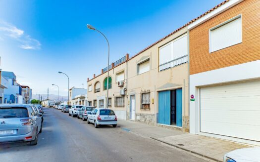 EXP07818, SE VENDE CASA EN EL ALQUIAN – ZONA AYUNTAMIENTO, Almeria, ALMERIA