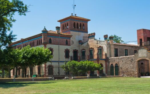 EXP08191, MASIA MODERNISTA RODEADA DEL PARQUE NATURAL AIGUAMOLLS  Castelló d’Empuries, Empuriabrava, GIRONA