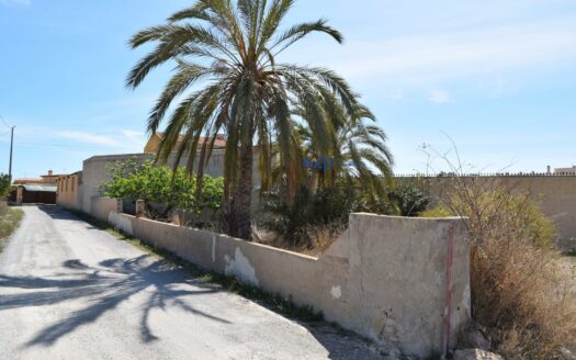 EXP07242, Gran oportunidad de inversión. Casa pareada a reformar en el Altet junto con dos parcelas, El altet, ALICANTE