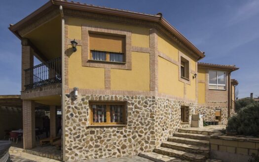 EXP08261, Chalet en Cobisa en venta – Casa rural de 4 estrellas con piscina y licencia turística, Cobisa, TOLEDO