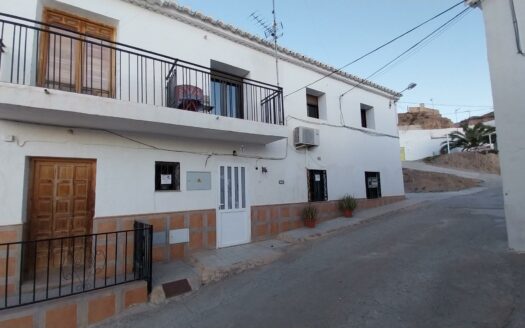 EXP07951, GRAN CASA EN VENTA EN BÁCOR, Guadix, GRANADA