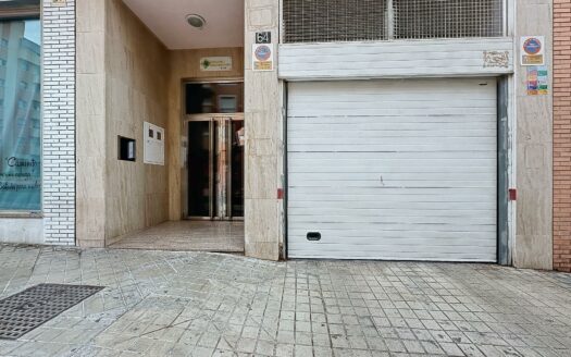 EXP08200, Plaza de garaje frente C.C. Mediterraneo, Almeria, ALMERIA