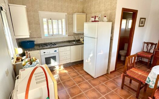 EXP08538, Parcela en Venta en Estepona, Ideal para Casa Prefabricada: Amplia, Vallada y con Piscina, Estepona, MALAGA