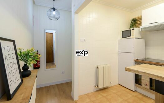 EXP08756, Oportunidad Única en el Centro de Oviedo: Ideal para Vivir o Invertir., Oviedo, ASTURIAS